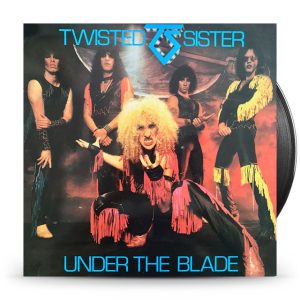 Twisted Sister – Under The Blade