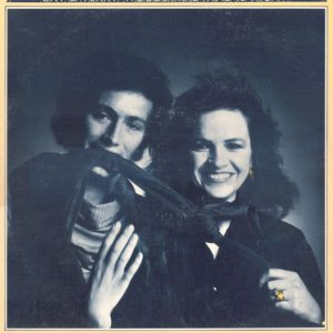 Gay & Terry Woods – The Time Is Right