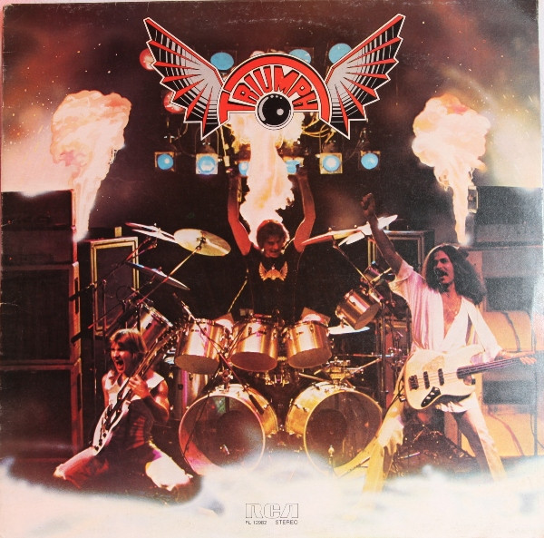 Triumph - Triumph - Afbeelding 1