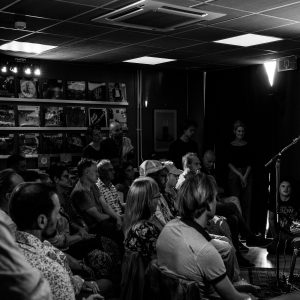 Di. 21 OKT: Leslie Graves and Toby Goodshank - Boo Hoo - The World of Dust - Afbeelding 3