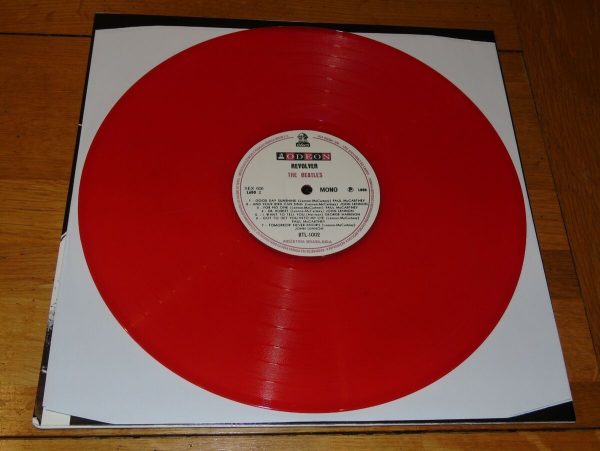 The Beatles - Revolver (mono, red vinyl) - Afbeelding 1