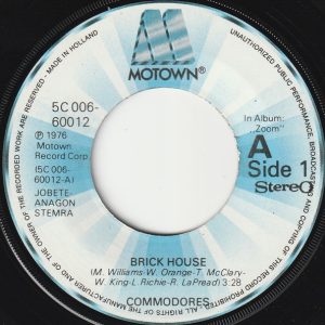7" | Commodores - Brick House