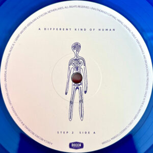 Aurora - A Different Kind Of Human - Afbeelding 2