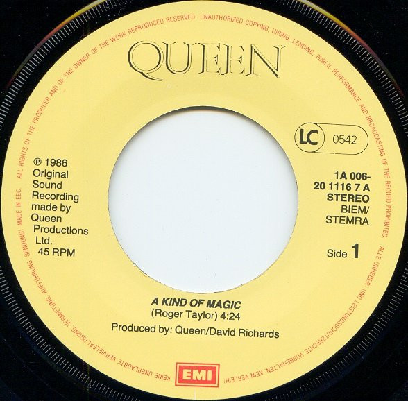 7" | Queen - A Kind of Magic / A Dozen Red Roses for my Darling