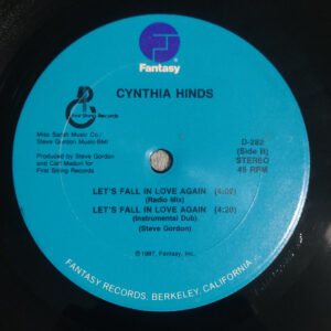 12" | Cynthia Hinds - Let's Fall in Love Again - Afbeelding 2