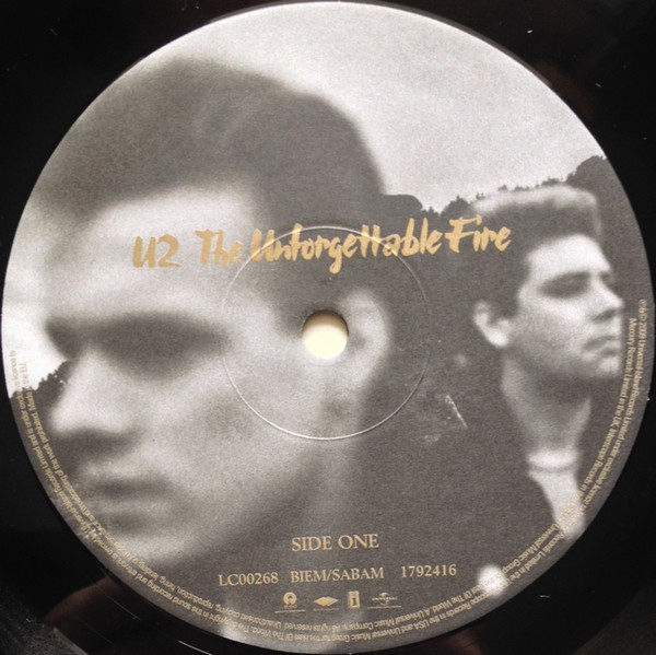 U2 – The Unforgettable Fire