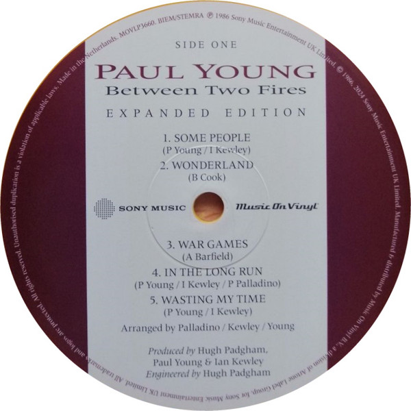 Paul Young – Between Two Fires