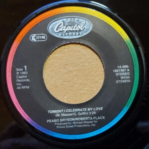 7"| Peabo Bryson and Roberta Flack - Tonight, I Celebrate My Love / Born to Love - Afbeelding 2