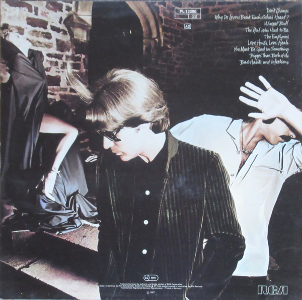 Daryl Hall and John Oates - Beauty on a Back Street