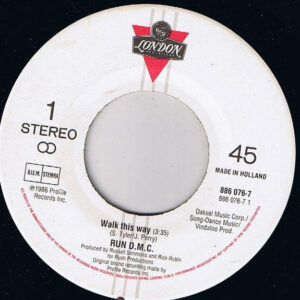 7" | Run DMC - Walk this Way (vocal / instrumental) - Afbeelding 2