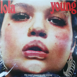 Lola Young – This Wasn't Meant For You Anyway - Afbeelding 1
